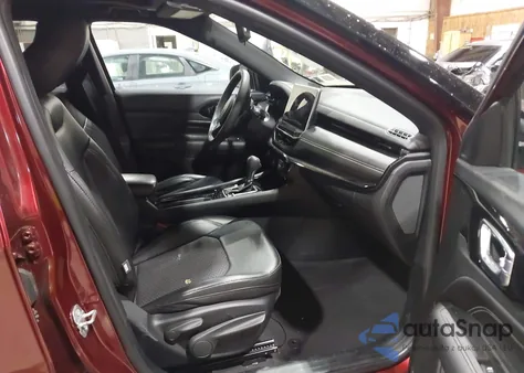 2022 Jeep Compass Altitude 4X4 z USA, uszkodzony, nr VIN 3C4NJDBB4NT196219